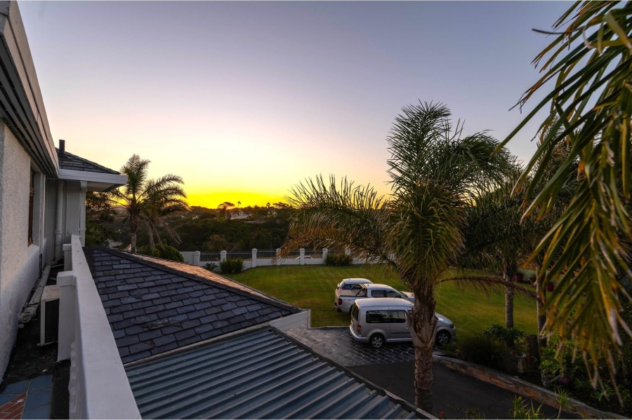 5 Bedroom Property for Sale in St Georges Park Eastern Cape